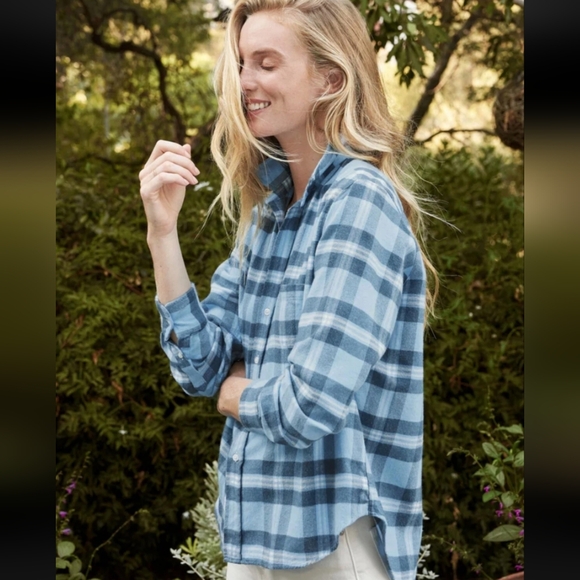 Frank & Eileen Eileen Relaxed Button Up Shirt Blue Plaid Italian Flannel - Picture 1 of 15